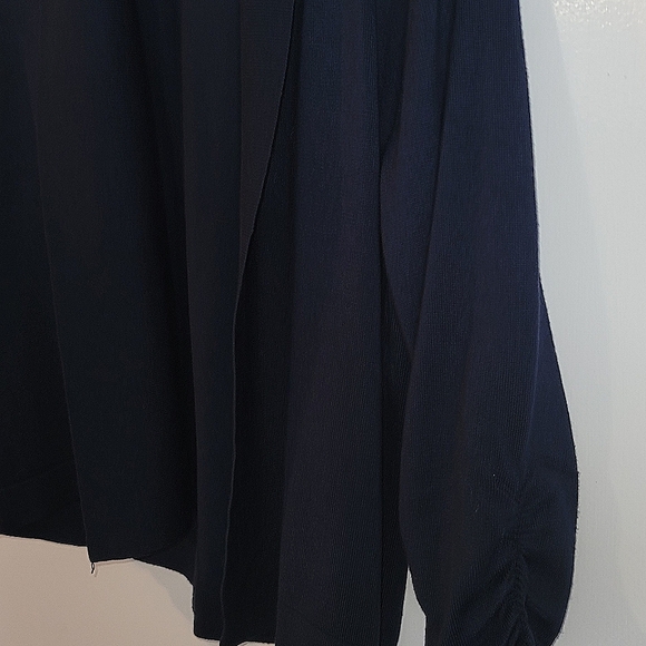 Cardigan - Picture 2 of 2